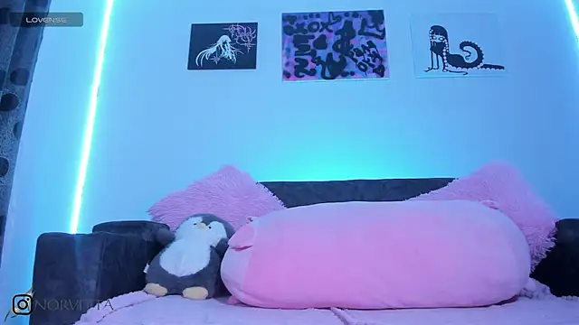 satanbabee online show from November 17, 2025, 2:39 am