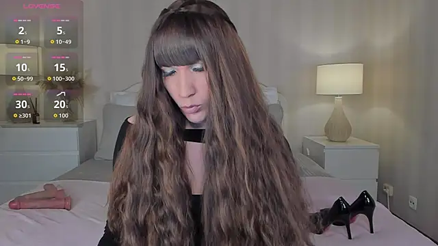 Snapshot of valeriasecret chatting on October 15, 2025, 5:18 am valeriasecret online show from October 15, 2025, 5:18 am