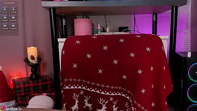 alicelu  online show from December 7, 2024, 6:10 am