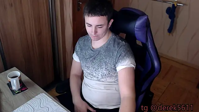 bigmark033 online show from November 28, 2025, 2:09 pm