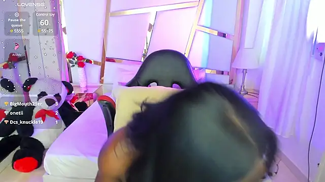 lizzy jooss online show from December 8, 2024, 3:02 pm