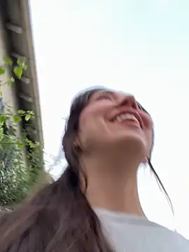 Snapshot of emiliasommer chatting on September 28, 2025, 5:18 pm emiliasommer online show from September 28, 2025, 5:18 pm