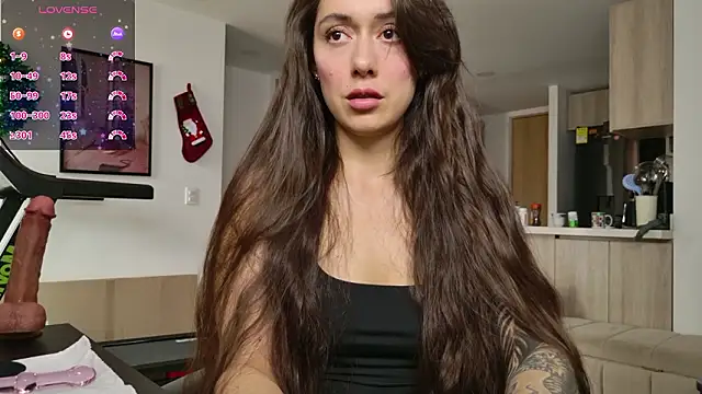 Snapshot of emiliasommer chatting on February 17, 2026, 7:53 pm emiliasommer online show from February 17, 2026, 7:53 pm