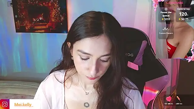 Mei Kelly online show from December 2, 2025, 12:05 am