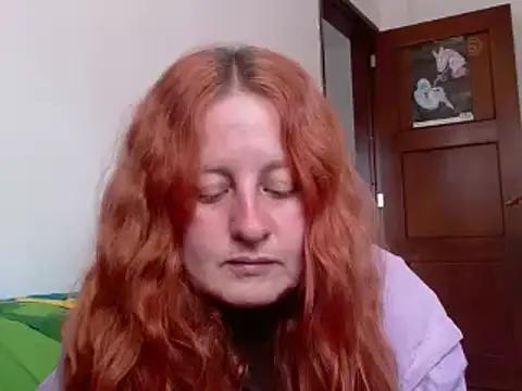 ViioletaMora online show from October 15, 2025, 7:25 pm