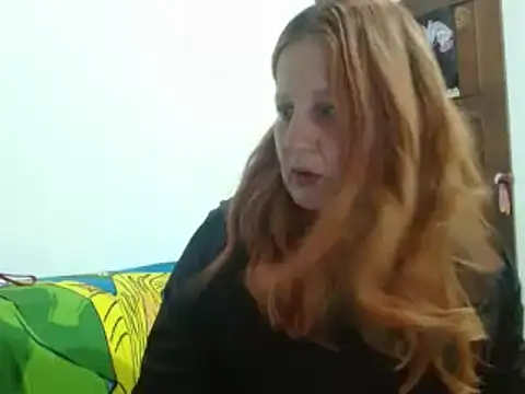 ViioletaMora online show from October 28, 2025, 2:37 am