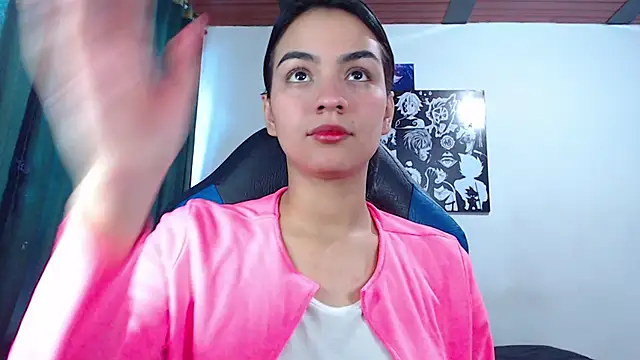 Snapshot of Ariel_Zeo1 chatting on December 19, 2024, 6:45 pm Ariel Zeo1 online show from December 19, 2024, 6:45 pm
