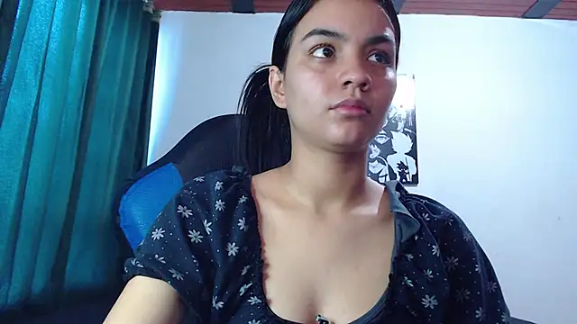 Snapshot of Ariel_Zeo1 chatting on January 21, 2025, 6:45 pm Ariel Zeo1 online show from January 21, 2025, 6:45 pm
