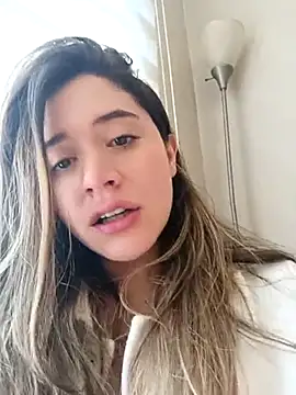 maliciaworld online show from February 15, 2025, 8:11 pm