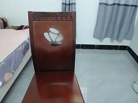 xiaoxuer online show from September 10, 2025, 3:06 am