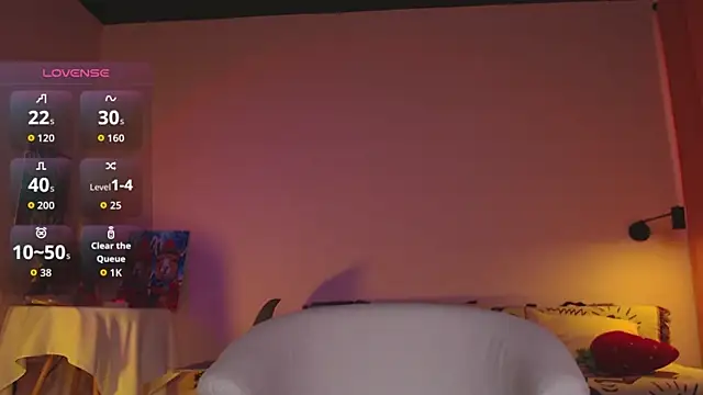 sensual me online show from November 14, 2025, 7:51 am