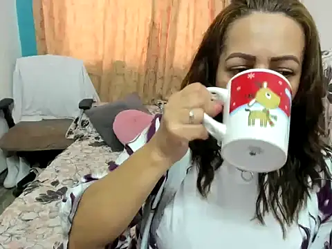 MonicaGarcia  online show from October 11, 2025, 7:23 pm