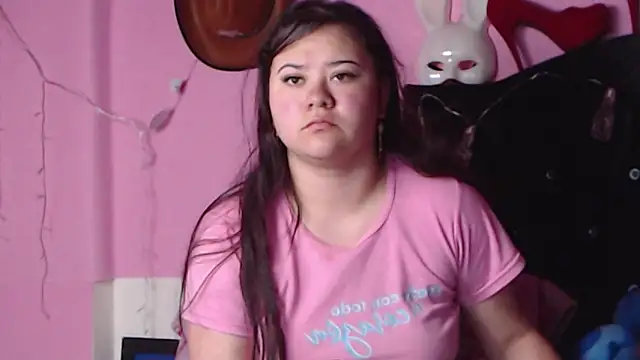 NikkiRous  online show from January 20, 2025, 1:53 pm