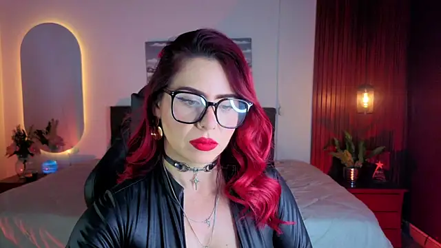 Snapshot of Dulce_charlottee chatting on May 26, 2026, 7:32 pm Dulce charlottee online show from May 26, 2026, 7:32 pm