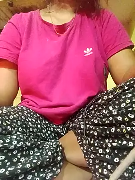 Im Cute online show from December 27, 2024, 7:57 pm