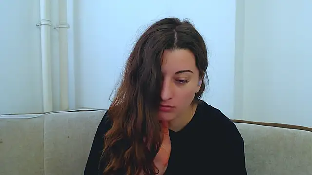 Helen Adams  online show from February 6, 2025, 8:29 am