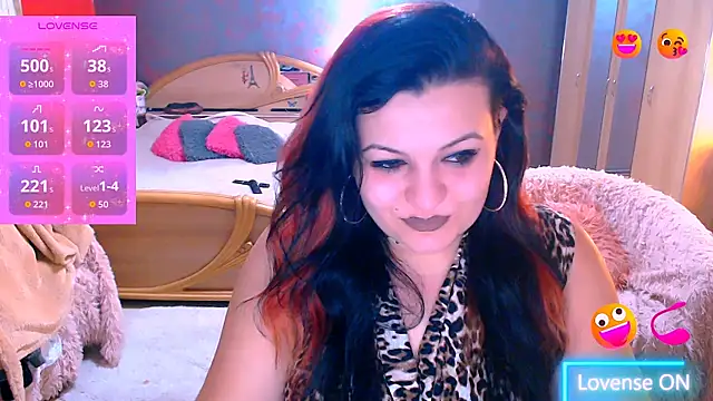 Ariellefoxy online show from February 9, 2026, 8:13 pm