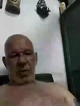 Snapshot of FabiQuilmes chatting on February 6, 2025, 11:37 pm FabiQuilmes online show from February 6, 2025, 11:37 pm