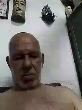 Snapshot of FabiQuilmes chatting on February 8, 2025, 2:04 am FabiQuilmes online show from February 8, 2025, 2:04 am