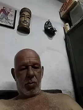 Snapshot of FabiQuilmes chatting on March 4, 2026, 3:07 pm FabiQuilmes online show from March 4, 2026, 3:07 pm