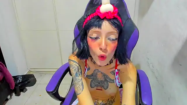 Snapshot of barbara_anal_squirt_ chatting on January 28, 2025, 5:54 am barbara anal squirt online show from January 28, 2025, 5:54 am
