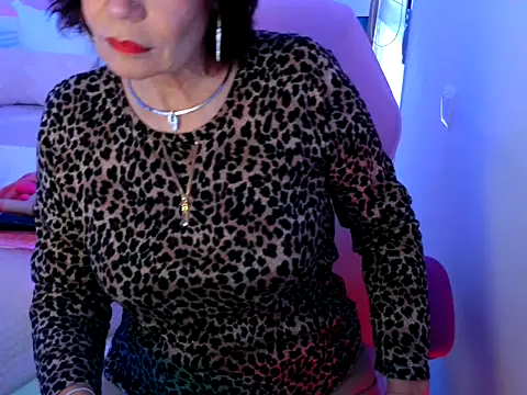 aubade246 online show from December 19, 2025, 9:49 am