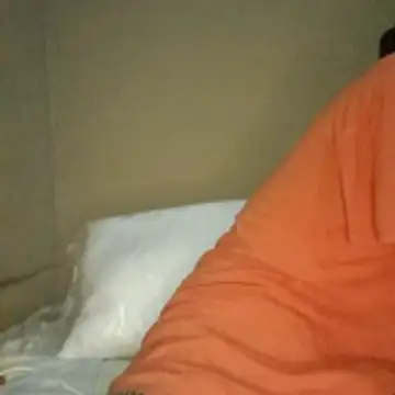 Snapshot of Gifttheskimaskboy chatting on November 29, 2025, 8:01 pm Gifttheskimaskboy online show from November 29, 2025, 8:01 pm