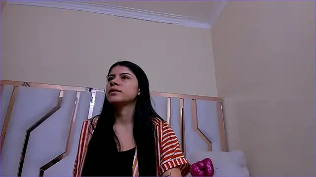 TifanyChill online show from October 25, 2025, 5:19 pm