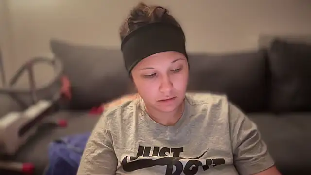 minette-sexy online show from October 5, 2025, 7:56 pm