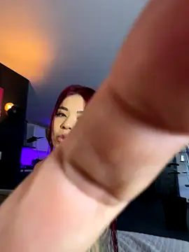 milaivanova online show from October 2, 2025, 12:12 pm