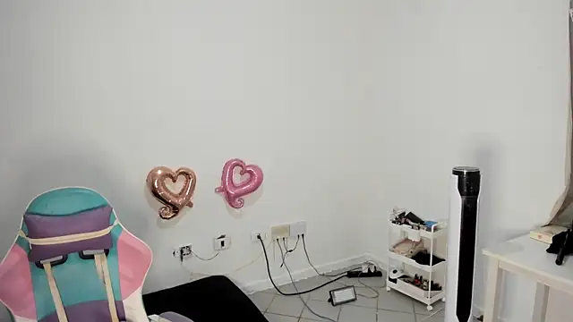 WandaDoll online show from February 17, 2025, 11:23 am