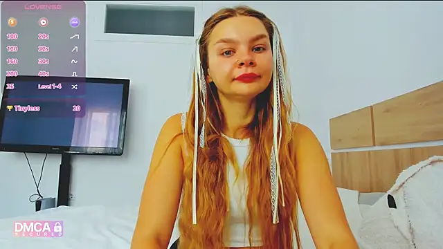 Molly sweetie online show from June 7, 2026, 6:28 am