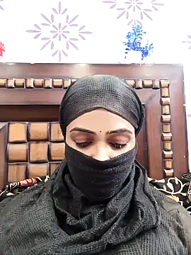 Snapshot of Yours-Bebo chatting on January 25, 2025, 9:36 am Yours-Bebo online show from January 25, 2025, 9:36 am