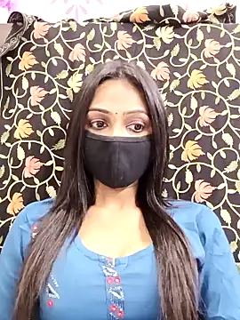 Snapshot of Yours-Bebo chatting on February 18, 2025, 6:47 pm Yours-Bebo online show from February 18, 2025, 6:47 pm