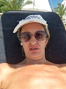 Miss    Mia  online show from June 11, 2026, 8:45 am
