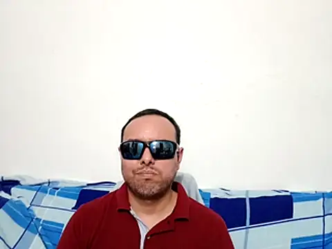 ElSunEagle online show from April 15, 2026, 2:07 am