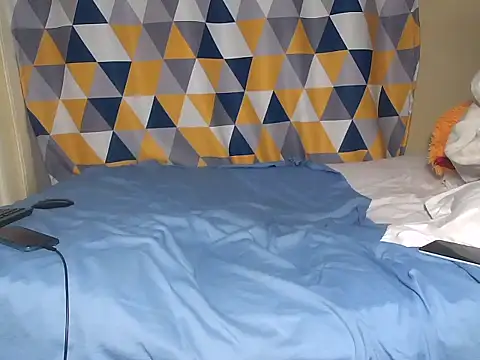 Mila Melanie online show from November 26, 2025, 7:59 pm