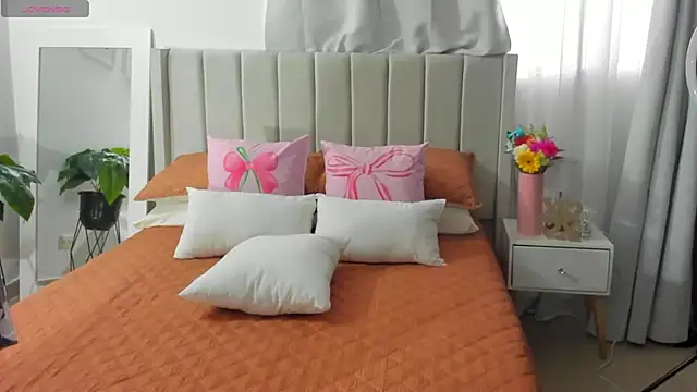 Abbye blue01 online show from March 3, 2026, 9:53 pm