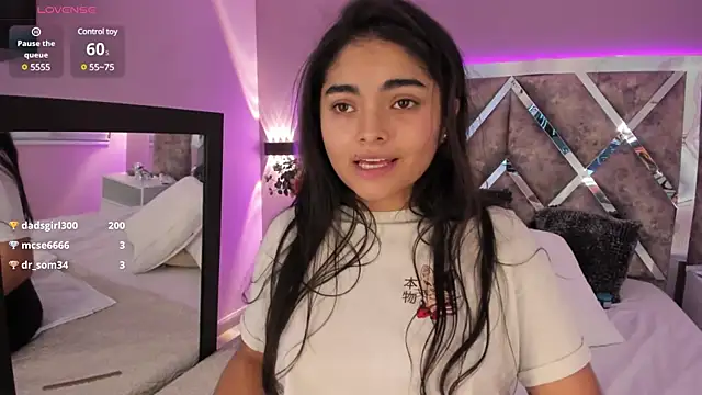 GiselOrtiz online show from February 3, 2025, 5:14 pm