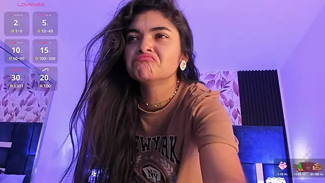 GiselOrtiz online show from February 23, 2025, 9:22 am