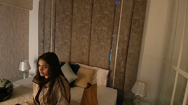 GiselOrtiz online show from September 19, 2025, 11:00 am