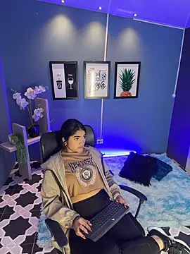 GiselOrtiz online show from March 10, 2026, 10:20 am