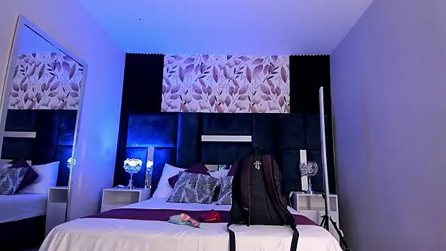 GiselOrtiz online show from March 25, 2026, 10:32 am