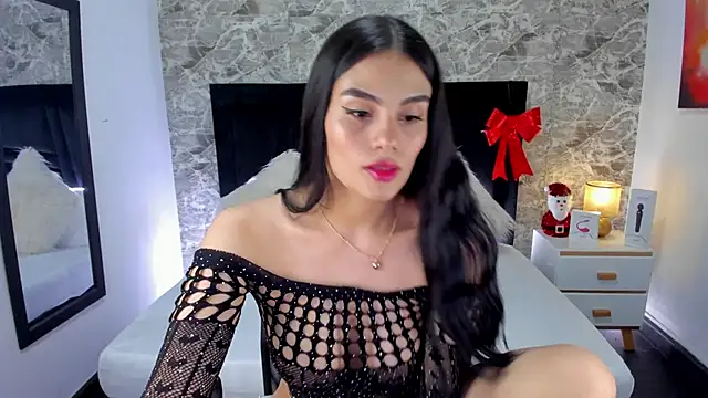 Maylin Garcia online show from December 14, 2024, 7:14 pm