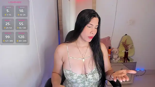 hellensexy online show from February 22, 2026, 4:27 pm