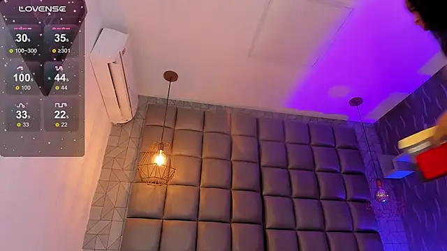 megan woll online show from January 30, 2025, 10:51 pm