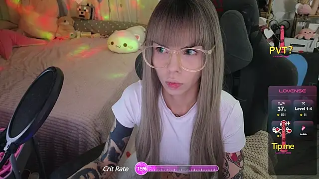 Kerry Kirk online show from March 2, 2025, 10:16 pm