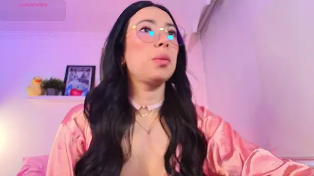 lilyy evanss online show from February 24, 2026, 10:52 pm