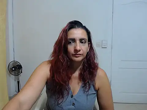 xulay11 online show from December 29, 2024, 6:14 am