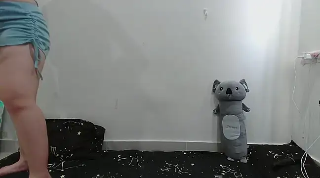 Milajinxi online show from January 21, 2025, 4:32 am